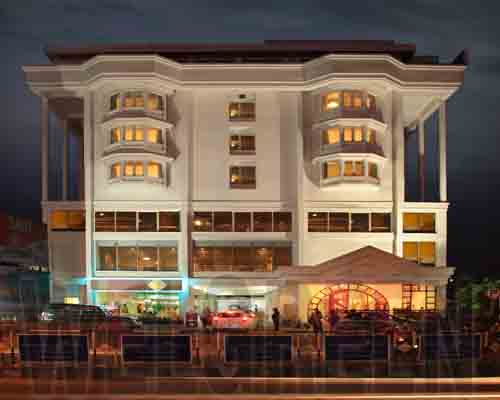 Welgreen Kerala Holidays - Abad Plaza